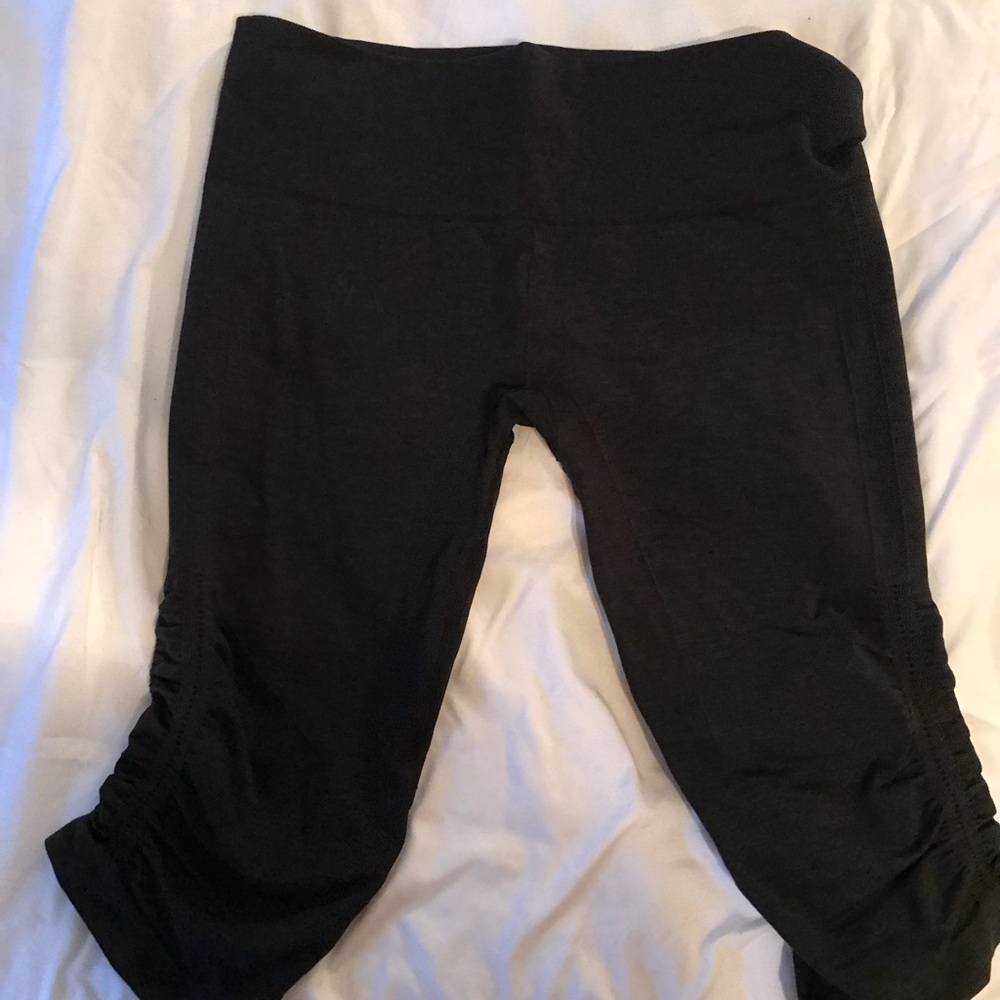 lululemon capri workout pant